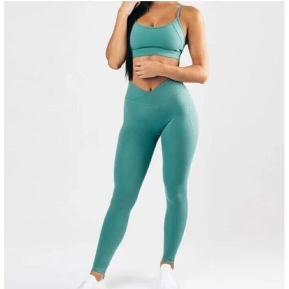 ALPHALETE Surface Path Legging Cross wrap high waist Size XS - Picture 1 of 7